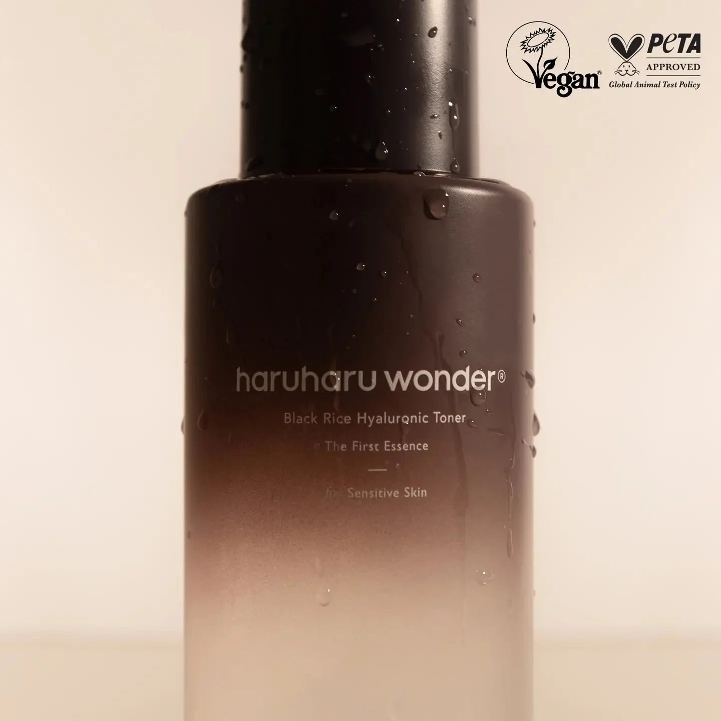 haruharu wonder BLACK RICE hyaluronic toner 300ml - Volare Makeup