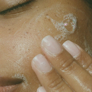 Summer Fridays Super Amino Gel Cleanser - Volare Makeup